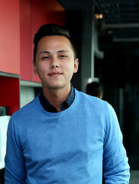 Andhika menjelaskan, nantinya dia akan menyanyikan part beberapa soundtrack sinetron yang masuk dalam nominasi SCTV Awards 2015. (Andy Masela/Bintang.com)