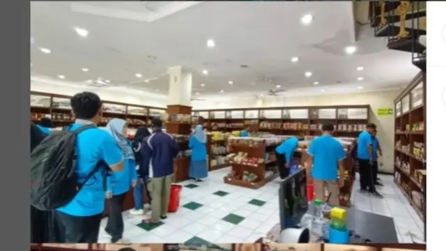 Pusat Oleh-Oleh Makutho Solo.