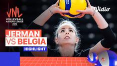 Berita video cuplikan pertandingan pekan ketiga Volleyball Nations League Putri 2022, antara Jerman melawan Belgia. Jerman berhasil menang 3-1 pada laga yang berlangsung Jumat (01/07/22) pagi WIB.