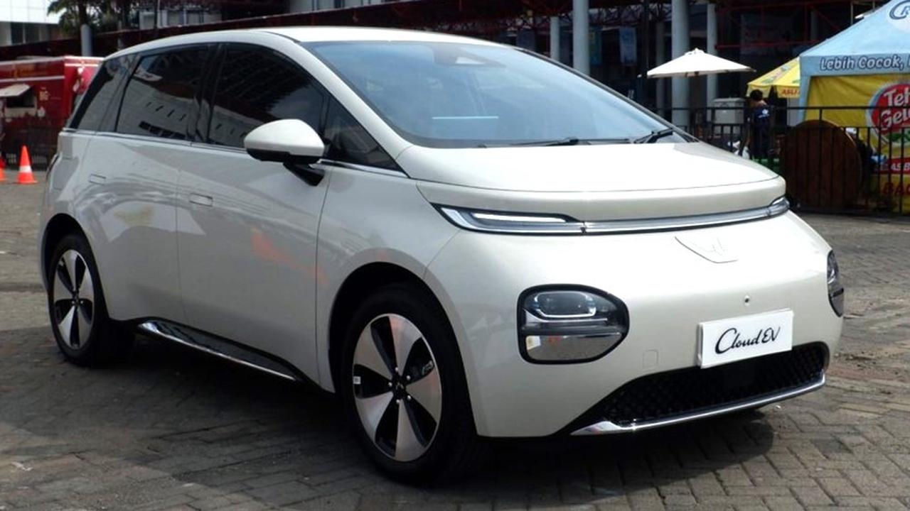 Wuling Cloud EV