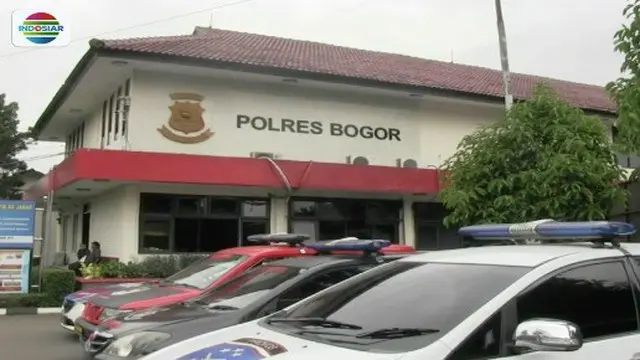 Keluarga gadis yang tewas diperkosa delapan datangi Polres Bogor untuk menanyakan perkembangan kasus.