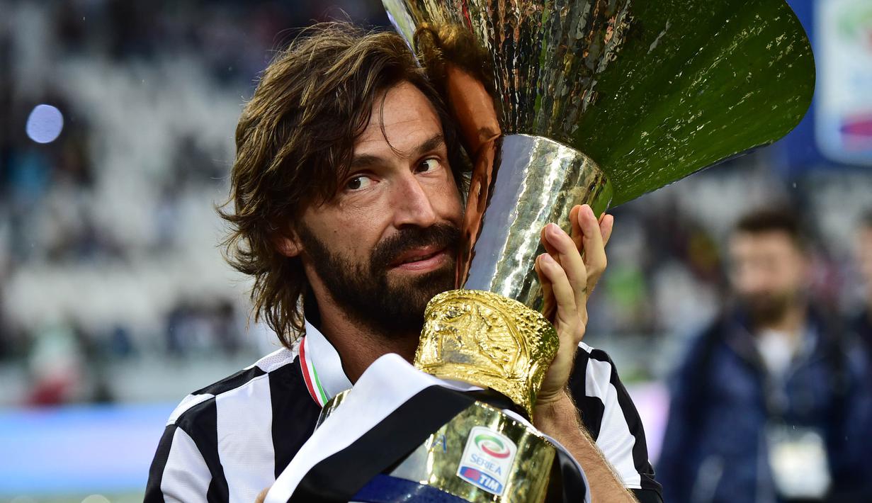 Pemain berjuluk Il Metronome itu sempat memperkuat tiga kesebelasan besar Italia, Inter Milan, AC Milan dan Juventus.(AFP/ Guiseppe Cacace)