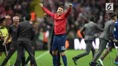 Michael Carrick resmi ditunjuk sebagai kapten baru Manchester United menggantikan Wayne Rooney yang hengkang. (Video dari Liputan6.com)