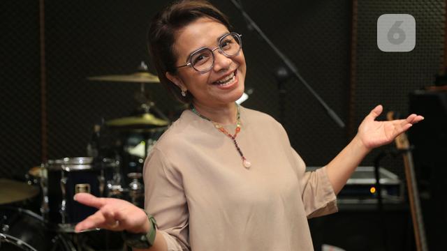 [Bintang] Ruth Sahanaya