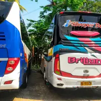 Seperti apa kenyamanan yang diberikan Sleeper Bus pertama di Indonesia? | via: ohhe.com