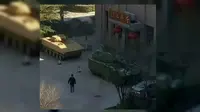 Bocoran foto dua tank baru di China mengundang sejumlah dugaan pembuatan persenjataan baru. (Sumber China.com)
