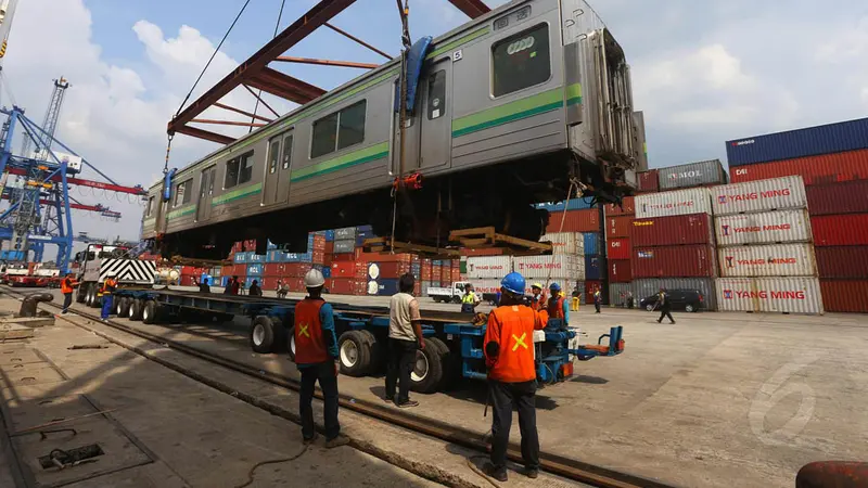 40 Unit Gerbong KRL dari Jepang Datang Lagi