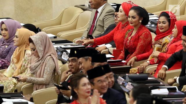 Krisdayanti dan Mulan Jameela