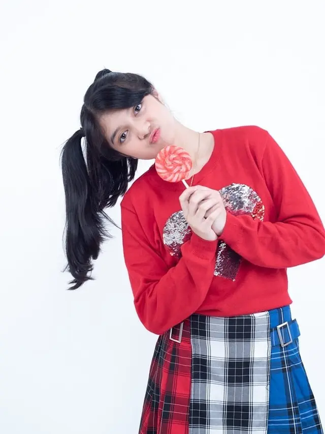 6 Transformasi Afiqah, dari Bintang Iklan Sampai Member JKT48
