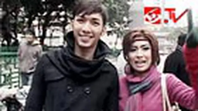 Penelope Berlibur ke Hong Kong