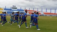 Shopee Liga 1 2020: Enggan ke Luar Negeri, Ini Kebiasaan Baru Bek Persib Mengisi Liburannya