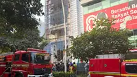 Kebakaran Padam, Jalan Cikini Raya Kembali Dibuka