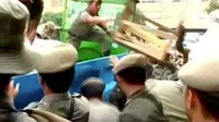 Penertiban PKL Tanah Abang Berujung Ricuh