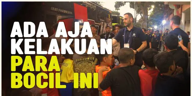 VIDEO: Ada Saja Kelakuan Bocil-bocil Ini yang Menunggu Para Pemain Keluar dari Stadion Gelora 10 November