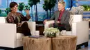 Lewat wawancaranya dengan Ellen DeGeneres dengan Elle DeGeneres, Kris pun buka suara mengenai keadaan Khloe. (ABC News)