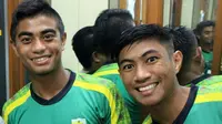 Pemain Persip Pekalongan, M. Rizky Ramadhan dan Ibrahim Sanjaya dipanggil seleksi Timnas U-19. (Bola.com/Robby Firly)