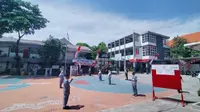 Simulasi belajar di sekolah di Surabaya, Jawa Timur pada Senin, 3 Agustus 2020. (Foto: Liputan6.com/Dian Kurniawan)