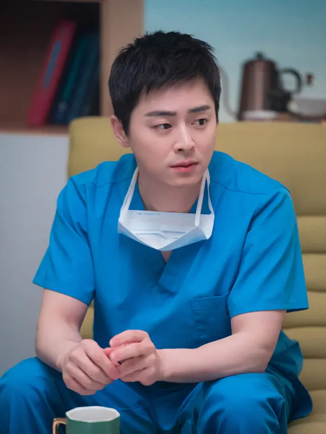 Hospital Playlist Season 2. (Photo by tvN, Courtesy of Netflix)