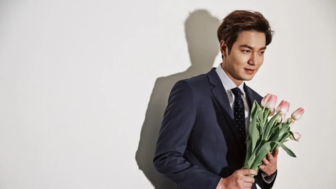 Dianggap Sosok Sempurna, Lee Min Ho Jadi Model Fesyen