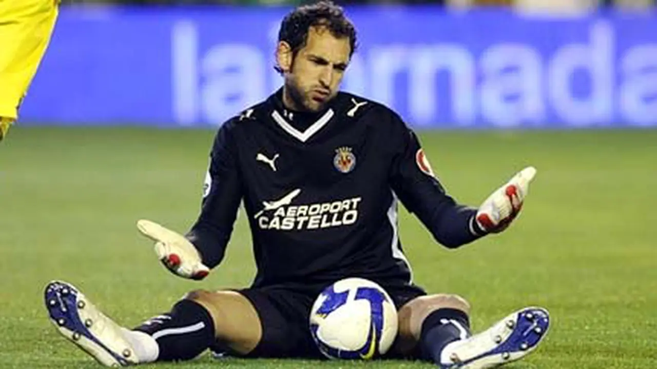 Diego Lopez (&copy; AFP 2009)