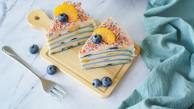 Rainbow mille crepes