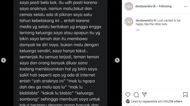 Iis Dahlia - Devano Danendra (Foto: Instagram/@devdanendra)