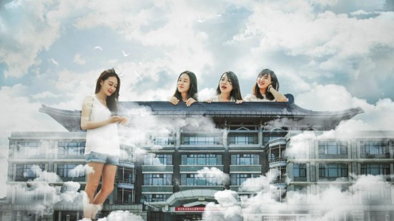 Foto-foto Kreatif Wisuda Mahasiswa Cina Ini Viral di Internet