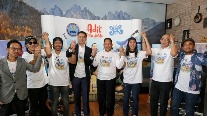 [Bintang] Slank, Budi Waseso dan Adit Sopo Jarwo