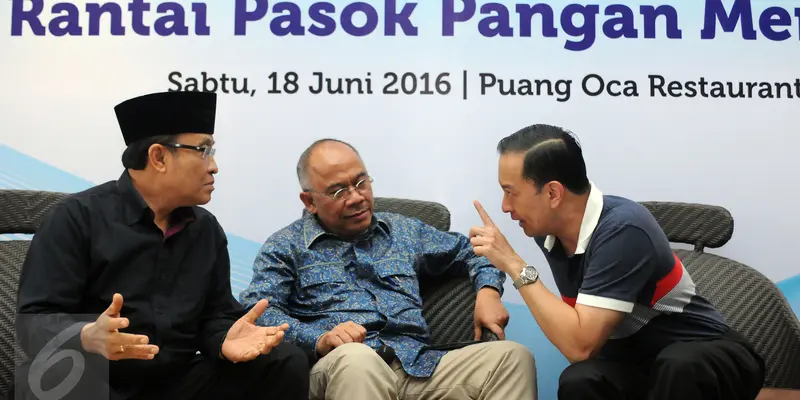 20160618-Mendag Thomas Lembong Bareng Bulog Beberkan Rantai Pasok Pangan-Jakarta