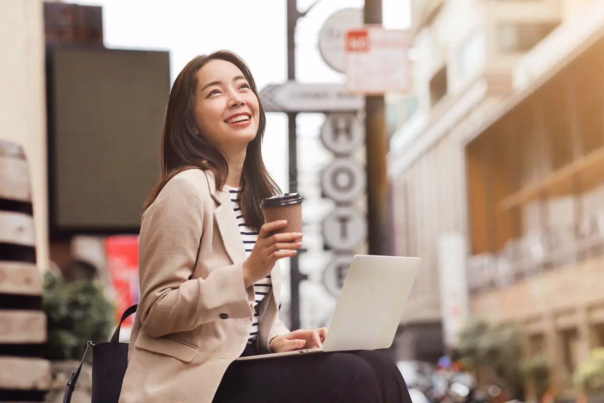 perempuan dan 25 agustus tangguh