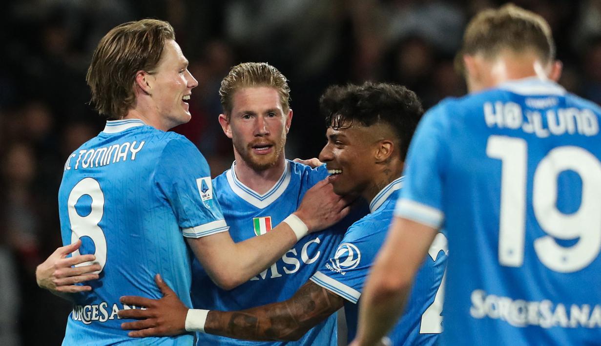 Tuan rumah kembali menambah angka pada babak kedua pada menit ke-52 lewat Alisson Santos. (AFP/Carlo Hermann)