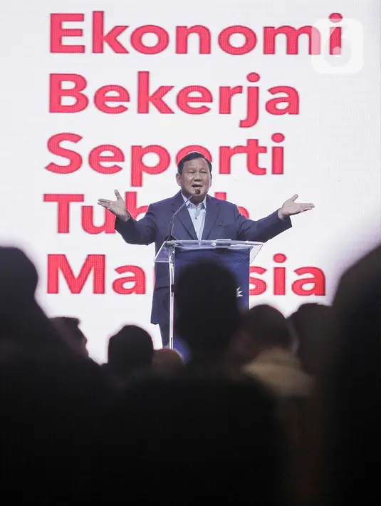 Prabowo menjadi pembicara dan memaparkan 'Economic Outlook 2024'. (Liputan6.com/Angga Yuniar)