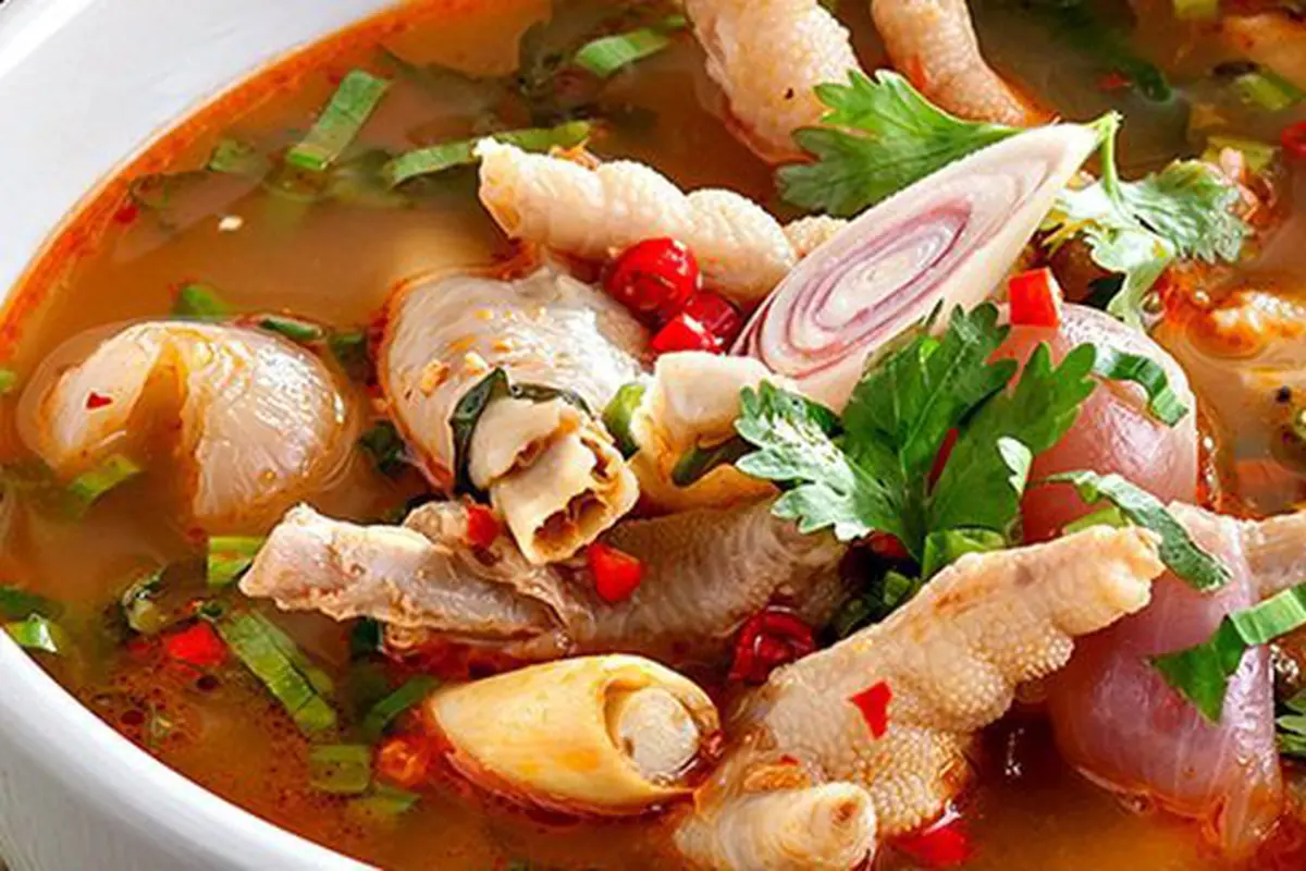 Tom yum ceker/copyright Thai Food Paradise