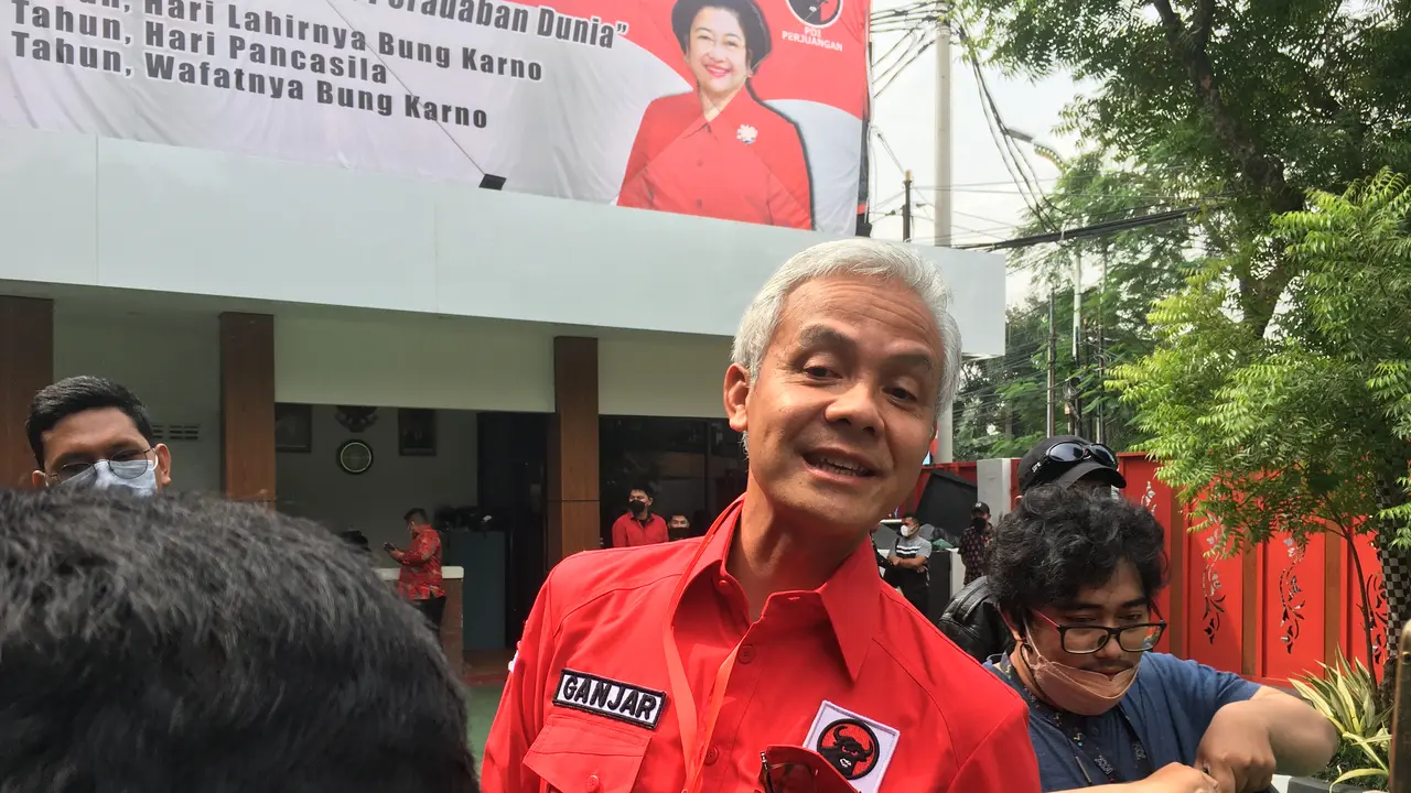 Gubernur Jawa Tengah Ganjar Pranowo, yang juga kader PDIP.