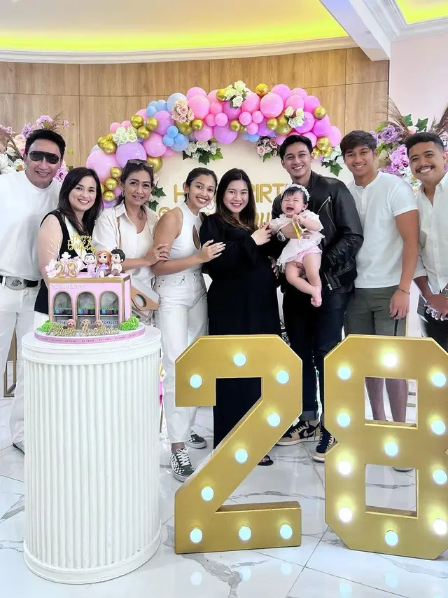 Potret perayaan ultah Felicya Angelista yang ke-28