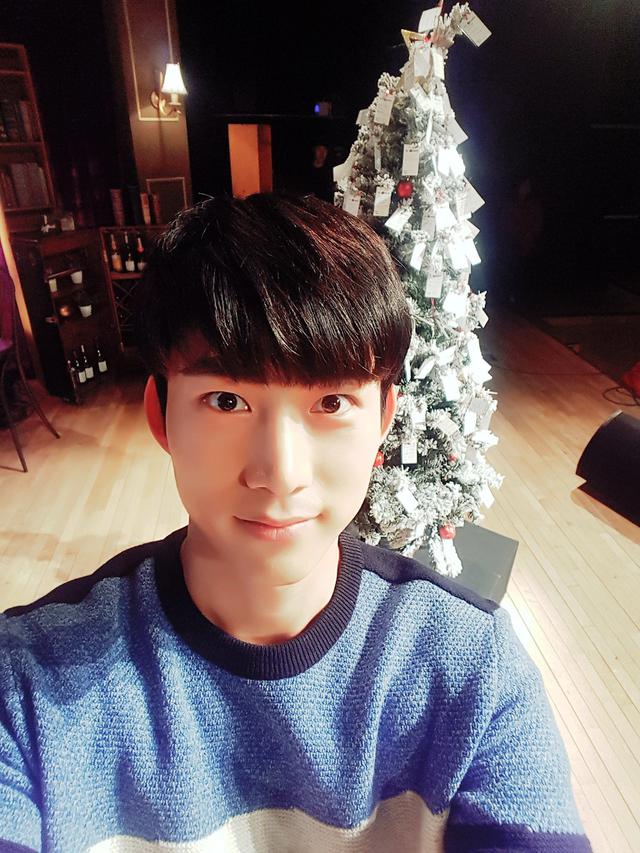 Taecyeon 2pm 3 Tahun Merahasiakan Hubungannya Dengan Kekasih Showbiz Liputan6 Com