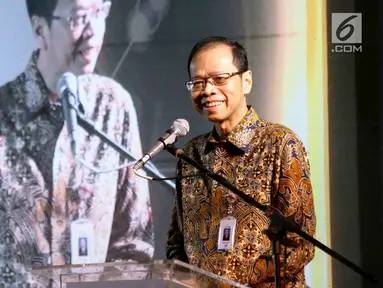 Dirut Bank bjb Ahmad Irfan memberikan sambutan pada peresmian bjb University di Bandung, Rabu (18/7). bjb University merupakan salah satu wujud untuk mengembangkan kualitas bankir melalui program pendidikan berkualitas. (Liputan6.com/Pool/Toga)