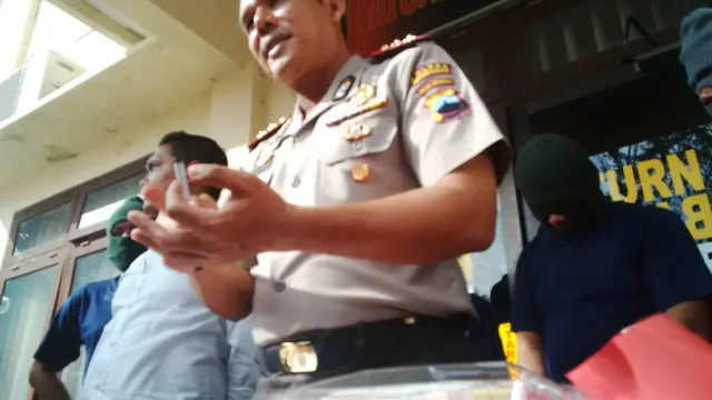 Polisi Tangkap Komplotan Polisi Gadungan