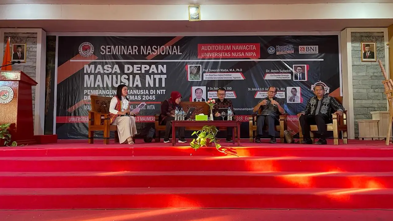 Seminar nasional 'Masa Depan Manusia NTT Pembangunan Manusia NTT, Pembangunan Manusia di NTT dan Indonesia Emas 2045'