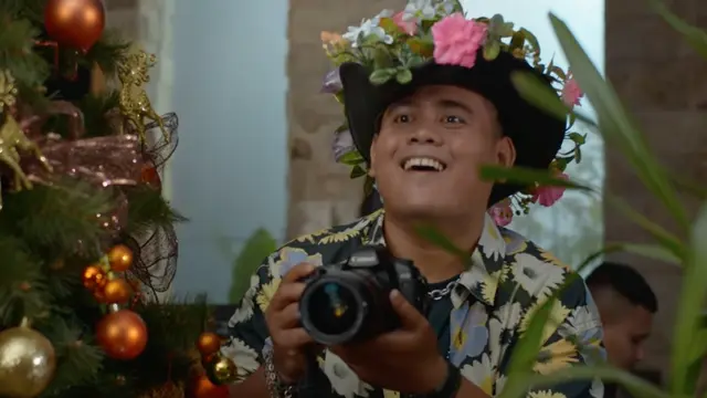 Tomy Babap sebagai Bambang dalam film Bidadari Surga. (Foto: Dok. Max Pictures)