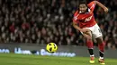 Gelandang MU Anderson beraksi pada partai lanjutan Liga Premier melawan Arsenal di Old Trafford pada 13 Desember 2010 yang berkesudahan 1-0 untuk MU. AFP PHOTO/ANDREW YATES