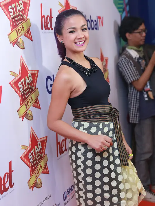 Kabar perceraian yang beberapa waktu lalu beredar membuat Nirina Zubir naik pitam. (Galih W. Satria/Bintang.com)