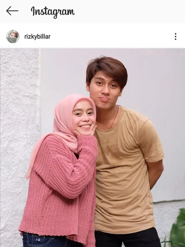 Unggahan Rizky Billar bersama Lesti. (Instagram/ rizkybillar)
