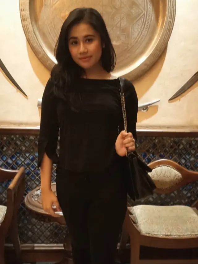 6 Pesona Tiara, Calon Istri Komedian Ginanjar yang Beda 32 Tahun