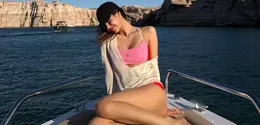 Momen liburan Lisa BLACKPINK ke Antelope Canyon. (instagram.com/lalalalisa_m)