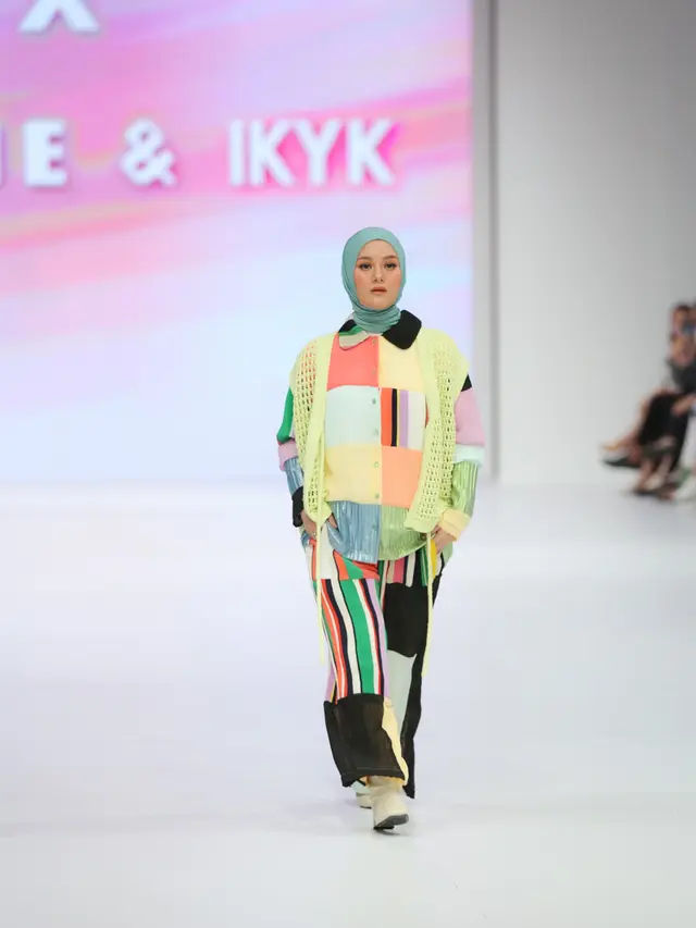 Warna-warni Karya 7 Desainer Lokal di Panggung JFW 2023 Persembahan Wardah