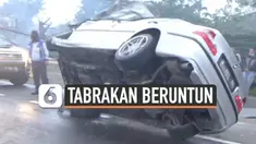 Kecelakaan tabrakan beruntun terjadi di ruas jalan tol Meruya Jakarta Kamis (17/6) pagi. Tabrakan ini membuat dua mobil terguling,