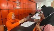 Penyaluran bantuan sosial (bansos) PKH dan sembako triwulan I 2024 dimulai. PT Pos Indonesia (Persero) atau Pos Ind kembali mendapat amanah dari pemerintah melalui Kementerian Sosial untuk menyalurkan bantuan program tersebut. (Istimewa)