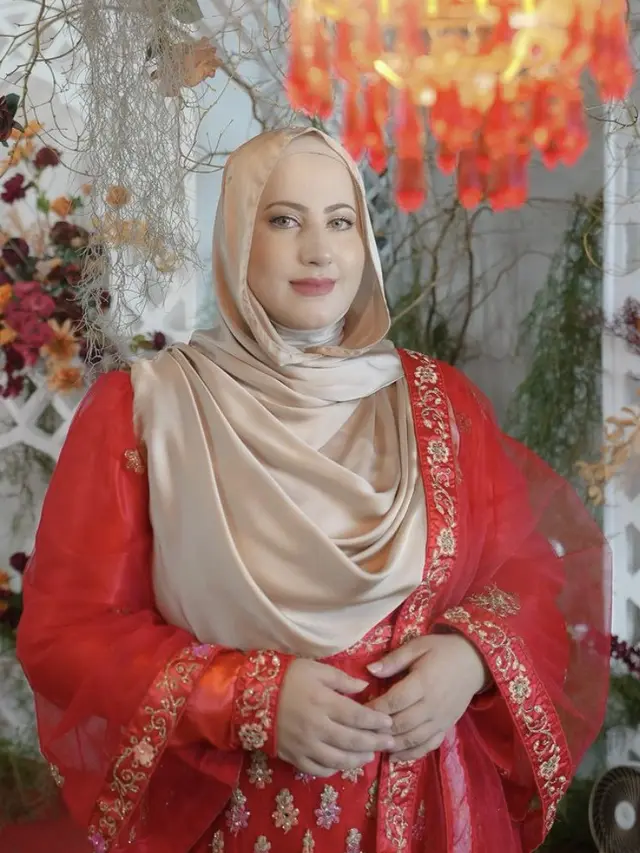 Tampilan Tasyi Athasyia saat lebaran, credit: Instagram (@tasyiiathasyia)