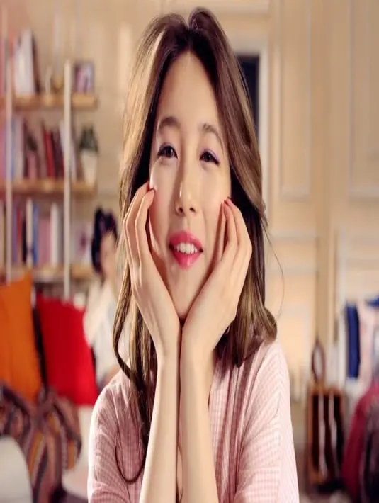 Bahkan Suzy Miss A memberikan 'Sinyal' bahwa dirinya menginginkan putus dengan Lee Min Ho. (soompi/bintang.com)